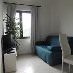 Suljic - Cash Only Apartment *