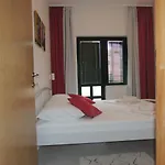 Suljic - Cash Only Stari Grad (Hvar)