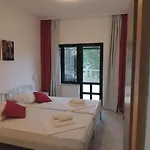 Suljic - Cash Only Apartment