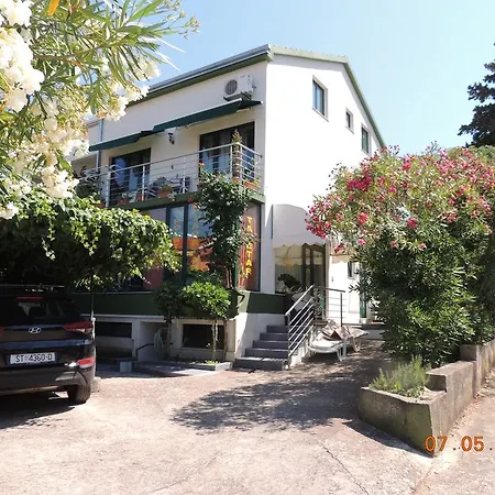 Suljic - Cash Only Stari Grad (Hvar)