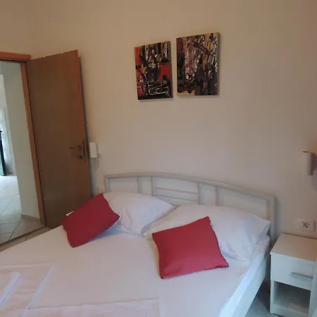 Suljic - Cash Only * Stari Grad (Hvar)